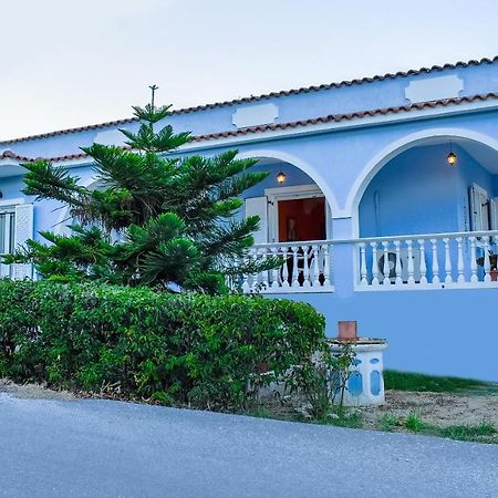Vicky'S Village Private House Fiolitis Exterior foto
