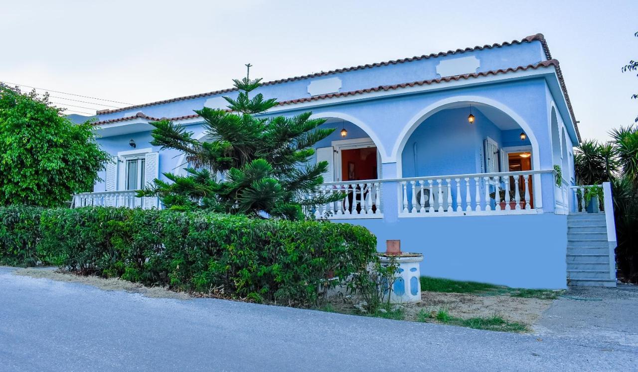 Vicky'S Village Private House Fiolitis Exterior foto